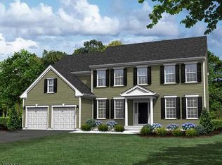 29 Stoneham Rd, Ewing, NJ 08638