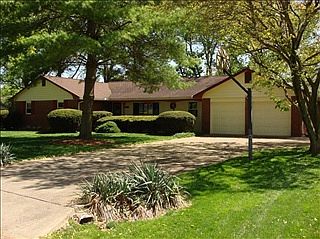 1st image of 3142 Westview Dr