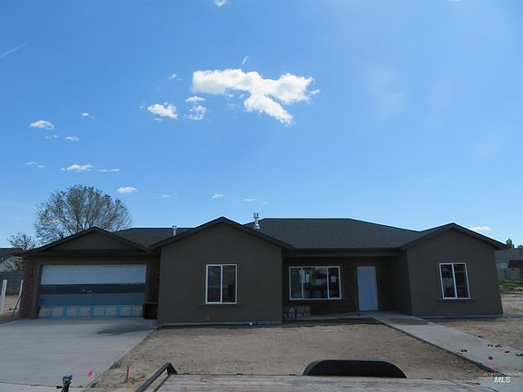 3rd image of 284 Sandi Rd
