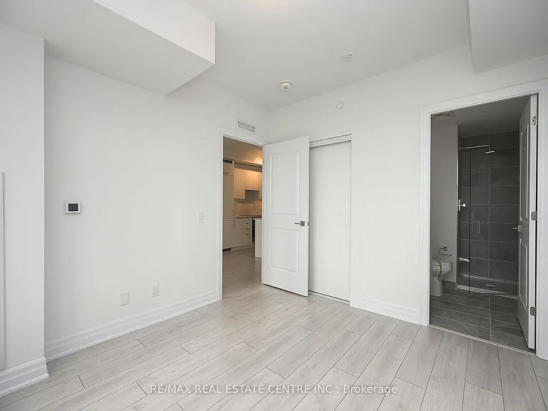 30 Elm Dr W #707 — Photo 35