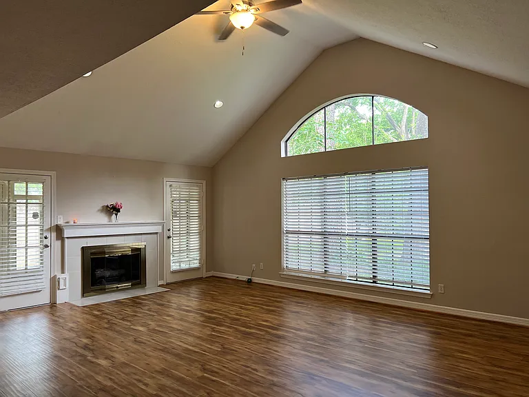 14106 Glen Canon Ln — Photo 20