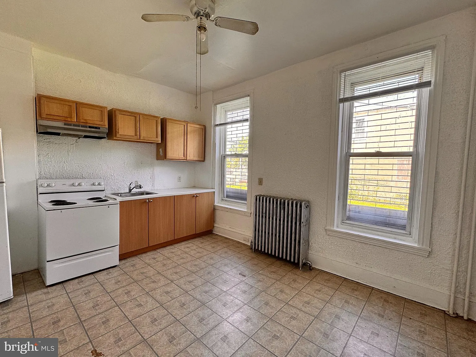 2 bed, 2262 sqft, $900 — Photo 4