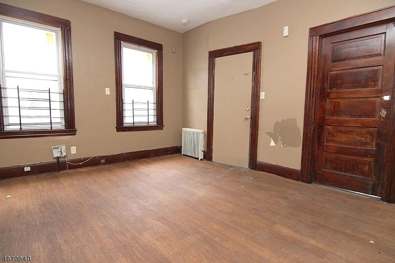 248 River Dr Garfield NJ Zillow