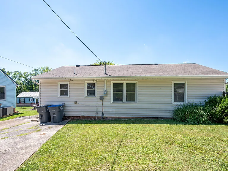 1232 Garden Dr — Photo 33