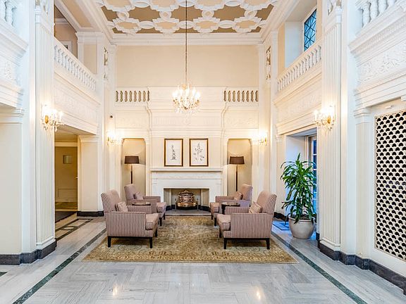 5th image of 3520 N Lake Shore Dr APT 8J