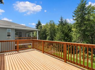 23337 Arbors Terrace Rd NE, Kingston, WA 98346