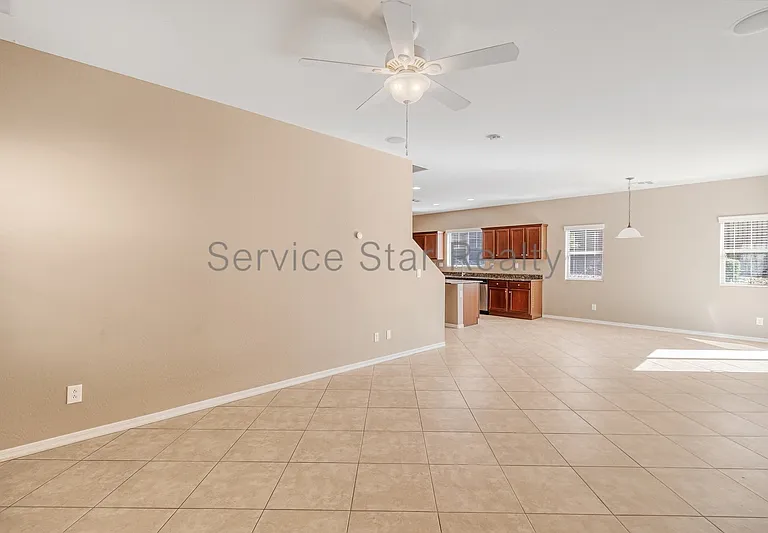 29323 N 21st Dr — Photo 6
