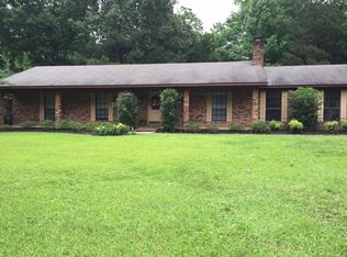 112 Lefleurs Dr, Vicksburg, MS 39180