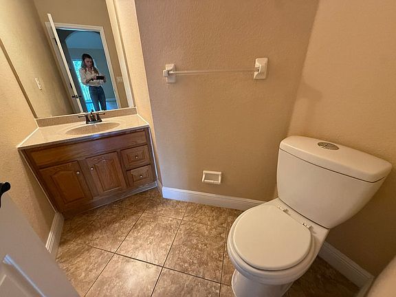 3rd image of 3725 S Lake Orlando Pkwy Unit 8