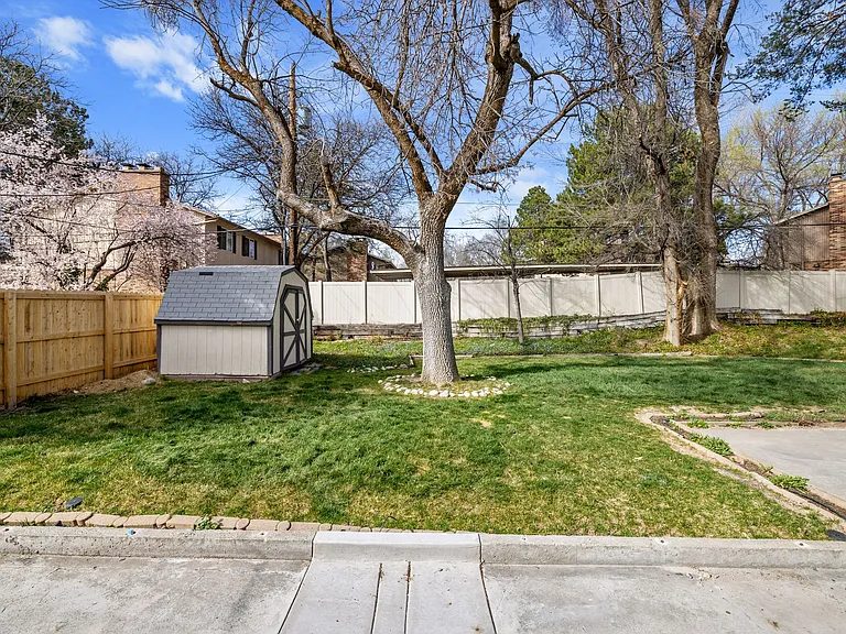 1887 E 4675 S — Photo 21