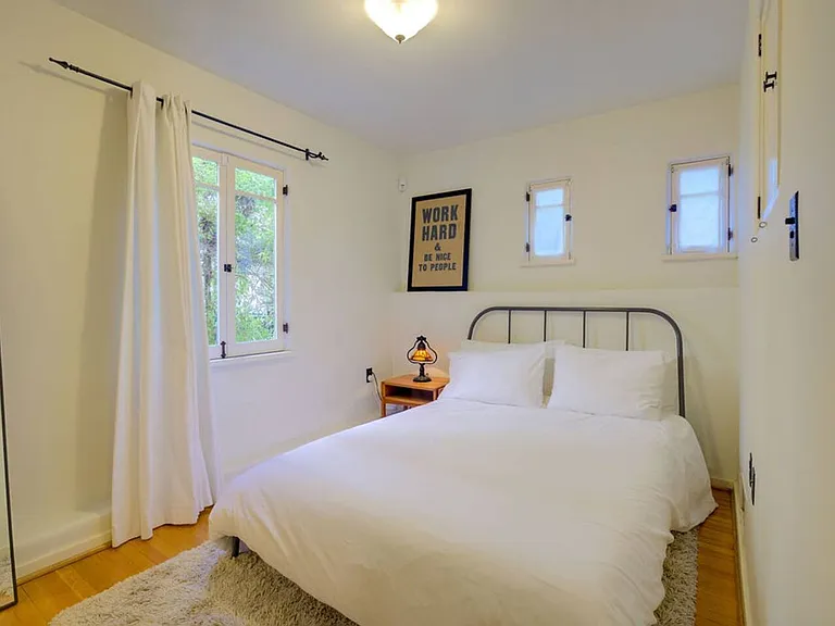 4778 Cromwell Ave — Photo 28