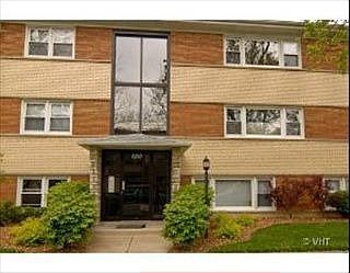 1st image of 6810 N Ozark Ave #3