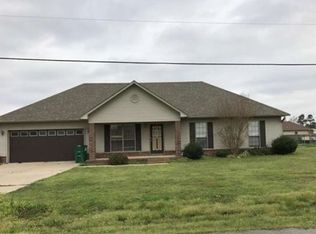 916 April Ln, Beebe, AR 72012