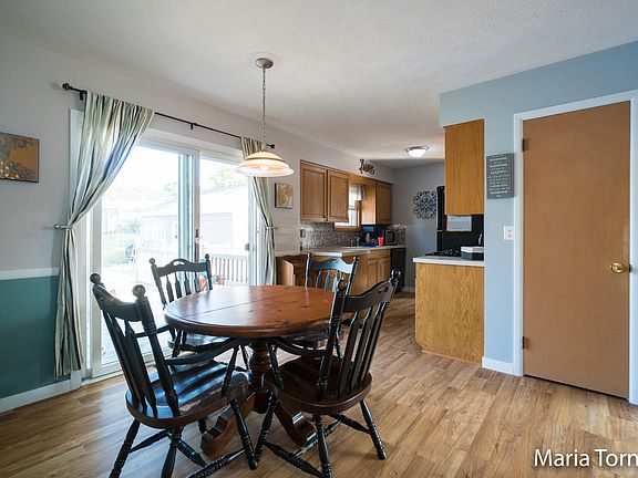 3rd image of 4313 42nd St SW