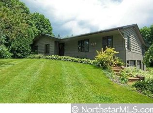 27320 Blue Ridge Ln, Shorewood, MN 55331