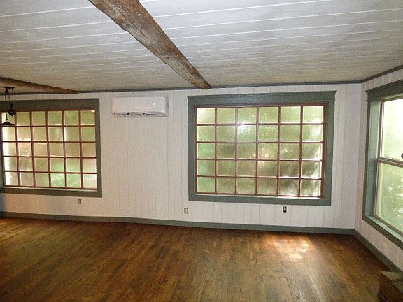 4th image of 50 Echo Ln
