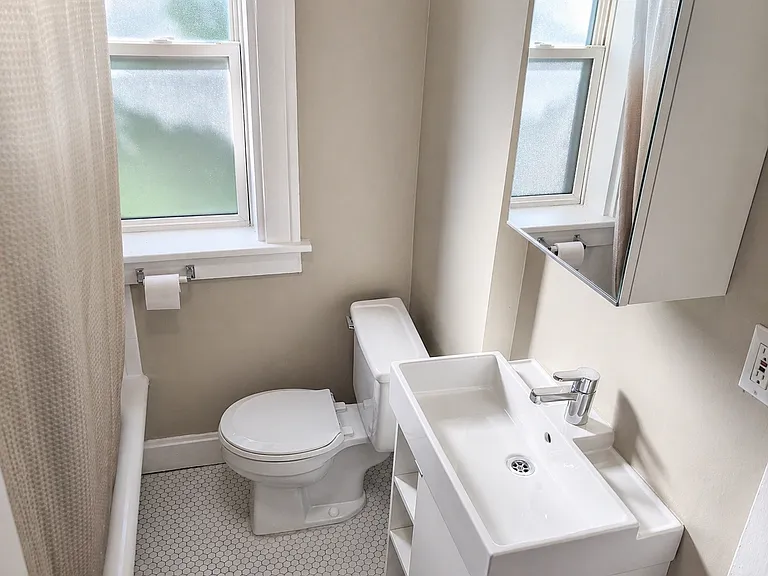 5403 Quincy St — Photo 11