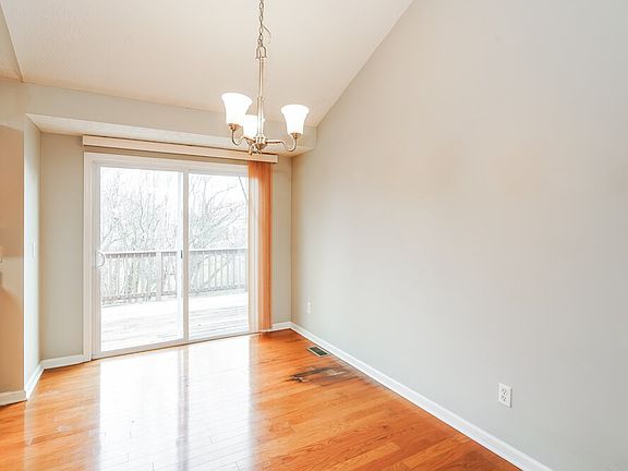 5th image of 900 Pebble Beach Cir