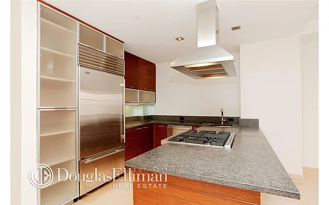 Sold by Douglas Elliman | media 27