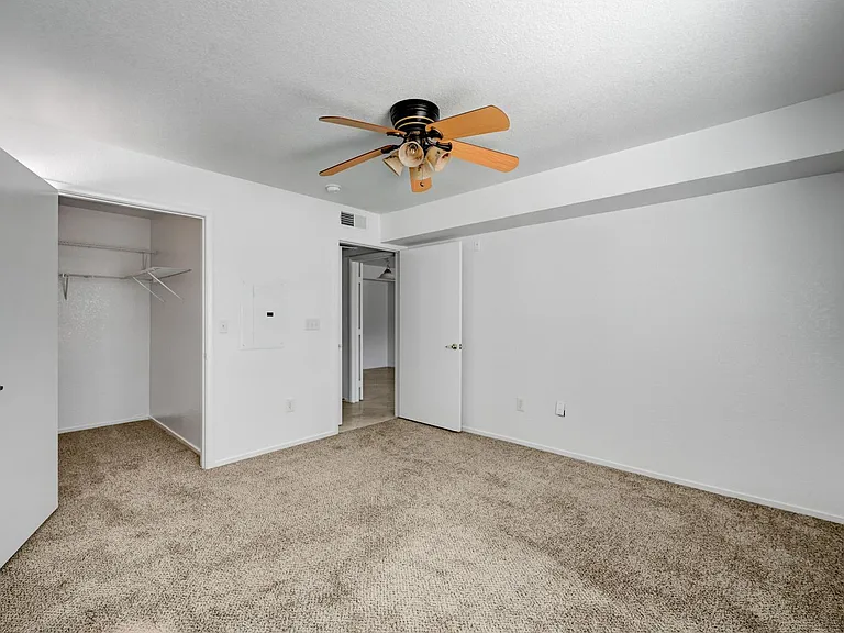 8101 W Flamingo Rd #1017-BLD3 — Photo 17