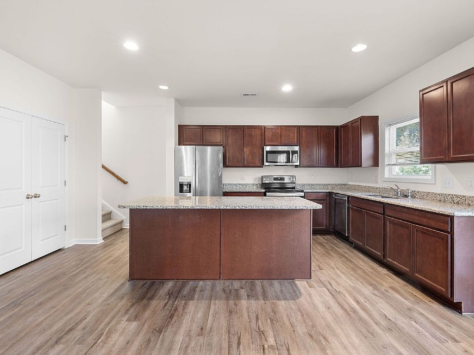 1st image of 5500 Smythe Park Ct