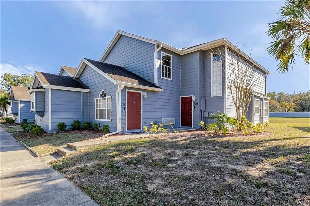 3 bed, 2.0 bath, 1686 sqft, $1,850 — Photo 1