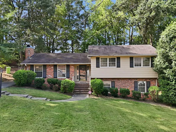 505 Currituck Dr, Raleigh, NC 27609