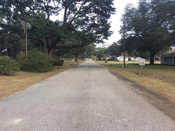 5th image of 67 Plateau Ave W