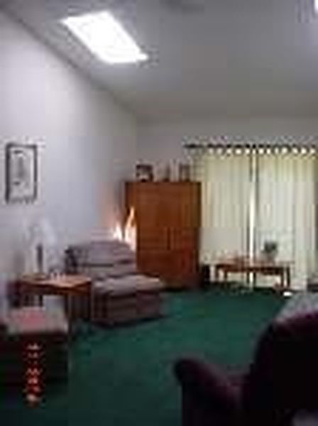 4th image of 9 BROOK Street