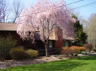 635 Stevens Rd, Swansea, MA 02777