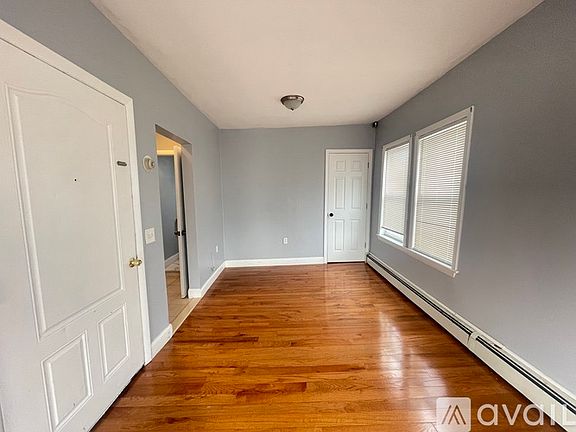 4th image of 500 South St APT 2