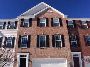 9426 Tanhurst Dr, Indianapolis, IN