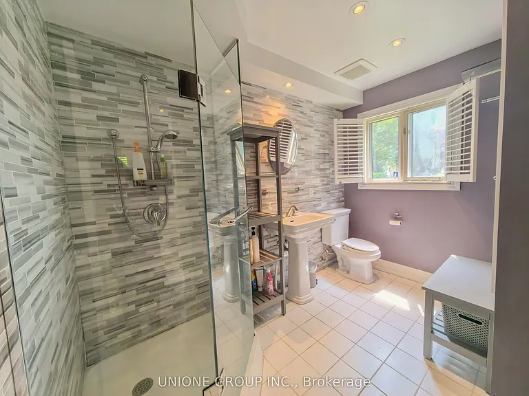 1454 Oakhill Dr — Photo 24