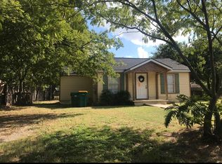 806 Jorgenson Rd, Cedar Hill, TX 75104