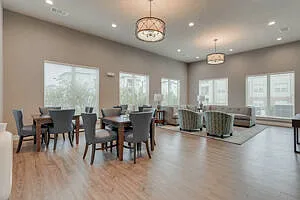 Hutchins Gateway Apartments — Photo 34