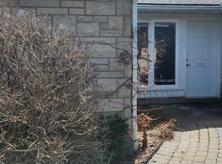110 Wilson St W, Hamilton, ON