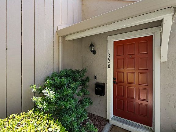 3rd image of 1520 Pine Glen Ct