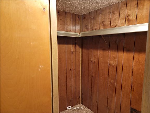 3rd image of 3611 I St NE Unit 25