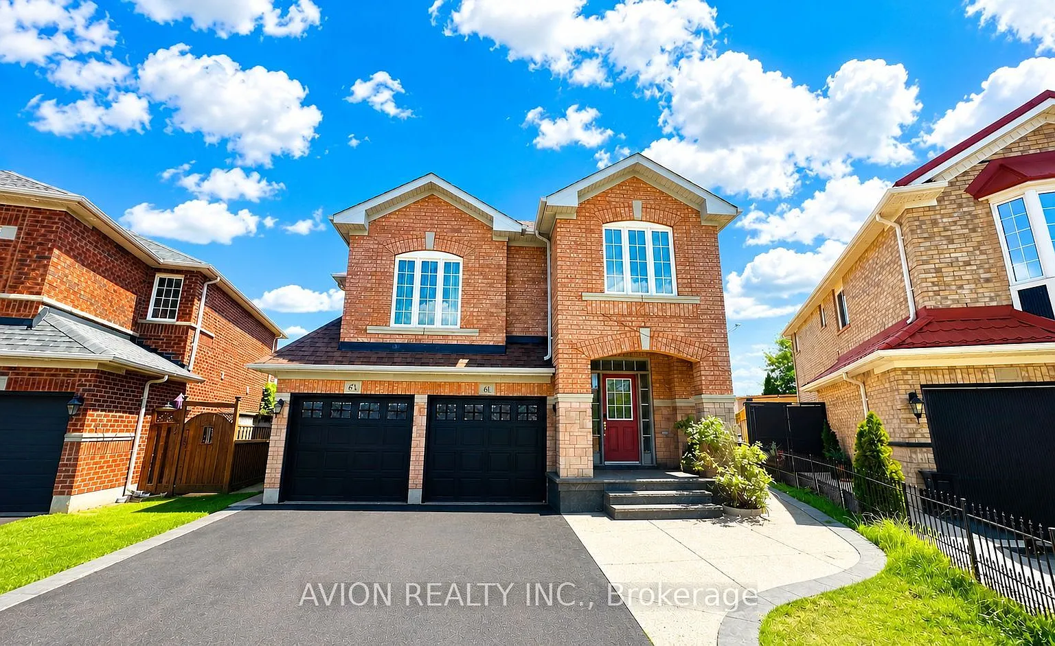 4 bed, $3,200 — Photo 1