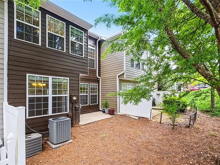 2775 Pierce Brennen Ct #2775 — Photo 23