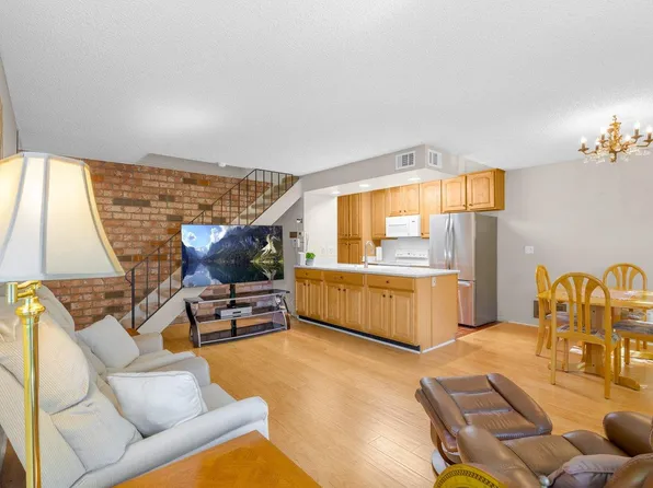 363 E Latimer Ave APT 2, Campbell, CA 95008