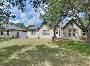 128 Paloma Dr, Canyon Lake, TX 78133