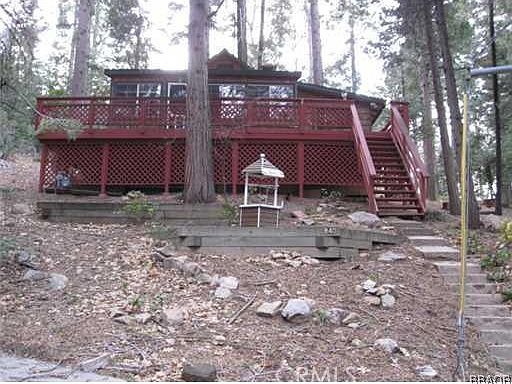 1st image of 840 Lakeview Ln