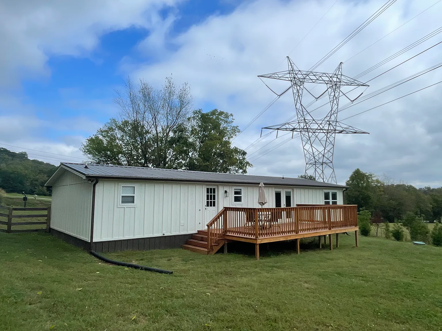 3 bed, 1344 sqft, $2,400 — Photo 4