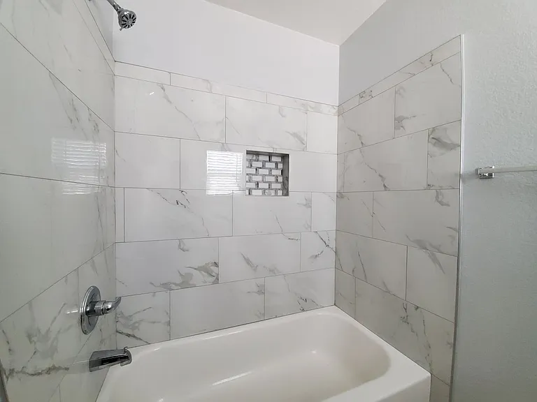 11077 Crystal Crest Ct — Photo 21