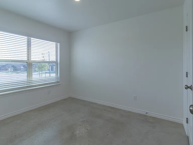 1230 Lehmann Dr #A — Photo 22