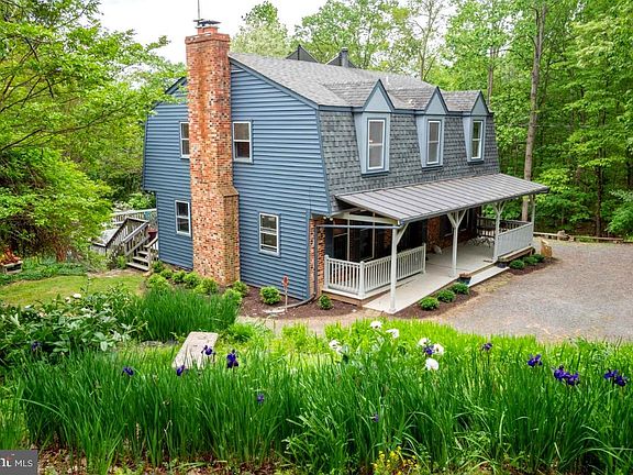 2nd image of 2609 Jackson Dr