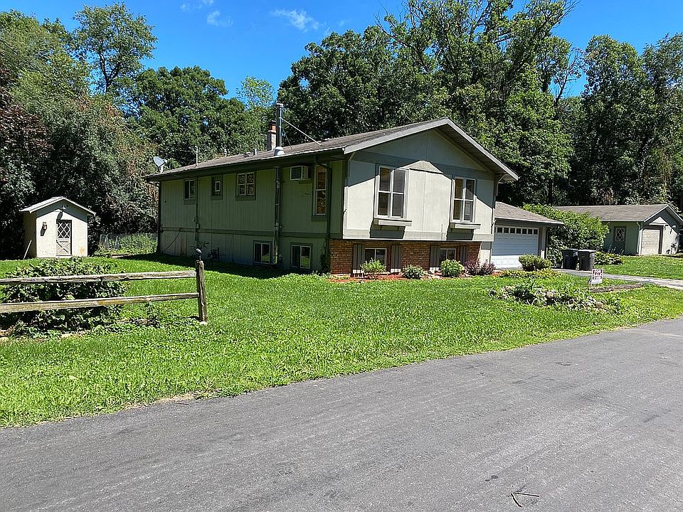 1st image of W5440 Elkhorn Dr