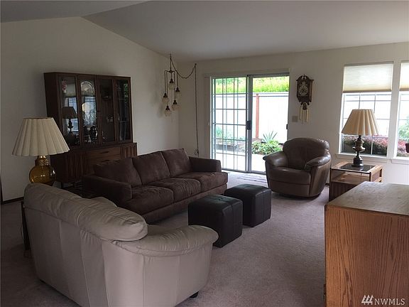 5th image of 6020 N Highlands Pkwy APT 4