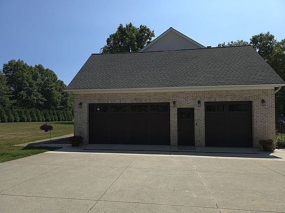 2nd image of 12965 Greystone Dr